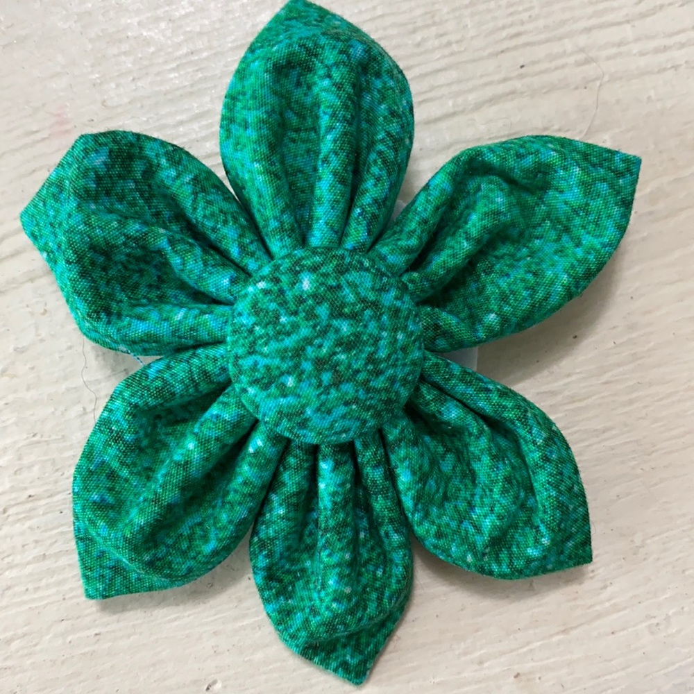 Two Little Ladies bow